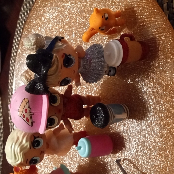 LOL Surprise!Dolls Bundle (X 4 Dolls)and Accessories - Picture 2 of 7